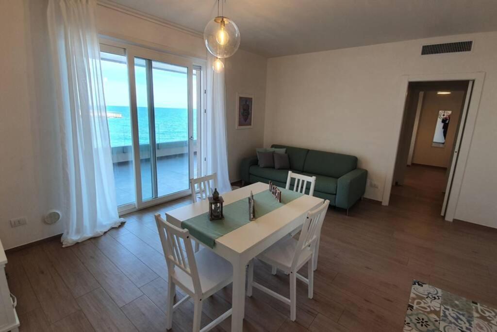 Il Mare In Casa - Appartamento Al Mare In Puglia مونوبولي المظهر الخارجي الصورة